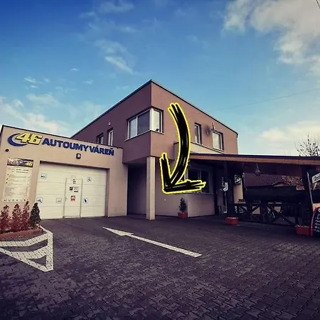 Apartman Luxusny, Plne Zariadeny, Sukromny S Klimatizaciou Nedaleko Historickeho Kupelneho Mesta Bojnice