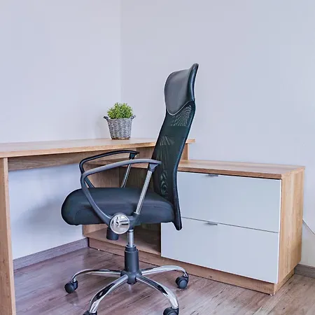 Luxusny, Plne Zariadeny, Sukromny S Klimatizaciou Nedaleko Historickeho Kupelneho Mesta Bojnice *