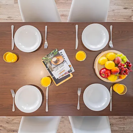 Luxusny, Plne Zariadeny, Sukromny S Klimatizaciou Nedaleko Historickeho Kupelneho Mesta Bojnice Apartment