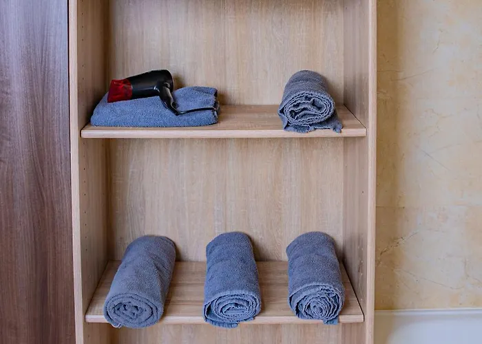 Luxusny, Plne Zariadeny, Sukromny S Klimatizaciou Nedaleko Historickeho Kupelneho Mesta Bojnice アパート