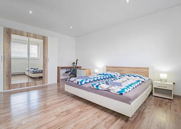 Luxusny, Plne Zariadeny, Sukromny S Klimatizaciou Nedaleko Historickeho Kupelneho Mesta Bojnice Lejlighed